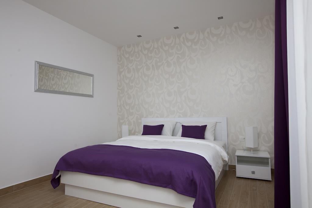 Rooms Ino Kaštela Cameră foto
