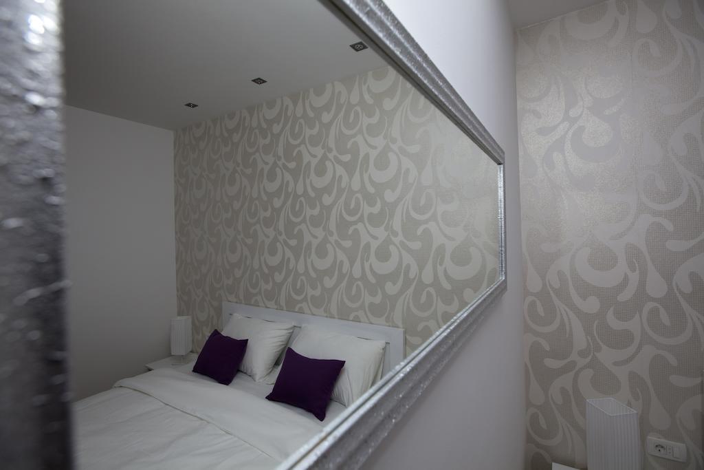 Rooms Ino Kaštela Cameră foto