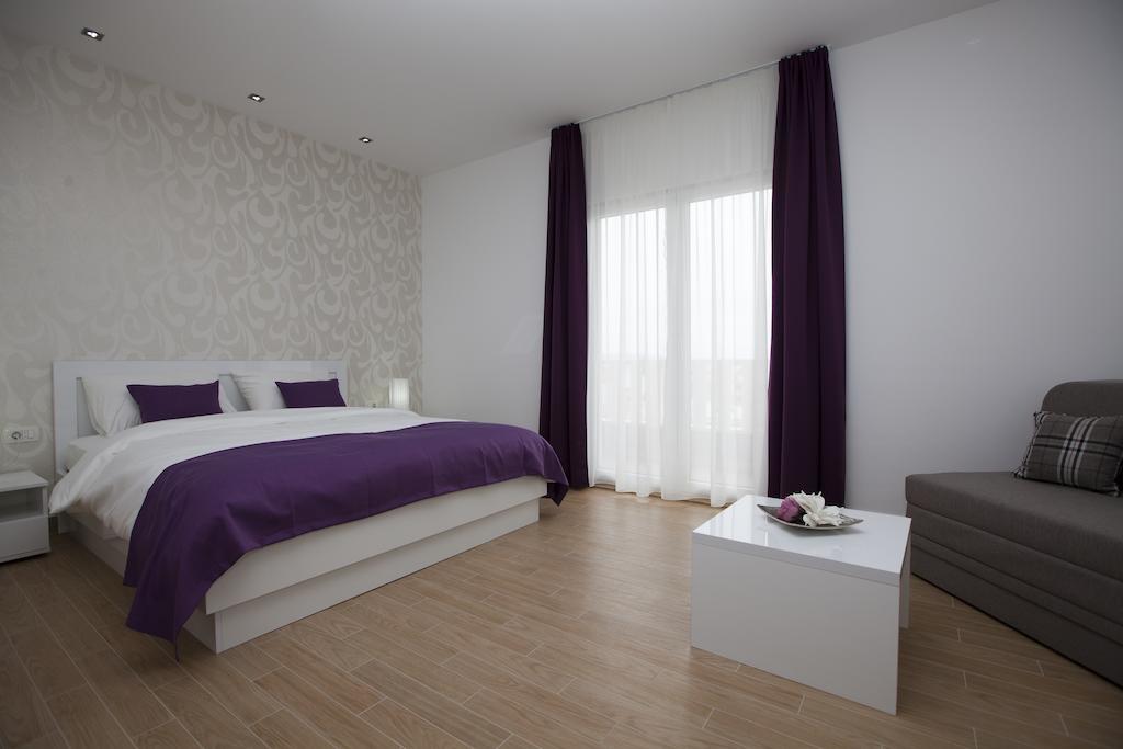 Rooms Ino Kaštela Cameră foto