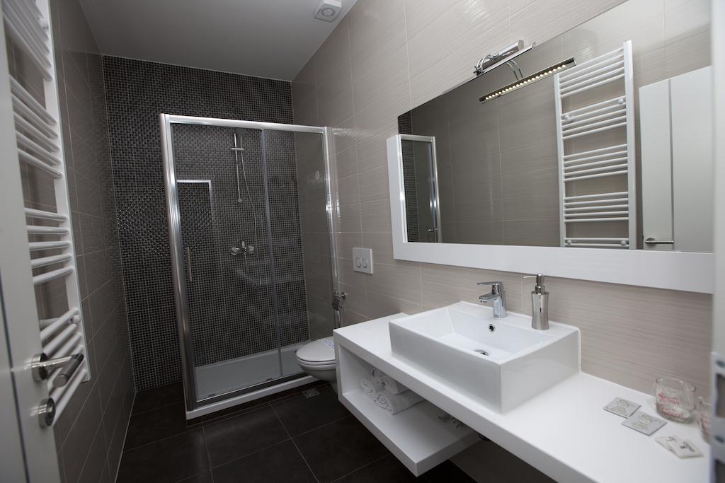Rooms Ino Kaštela Cameră foto
